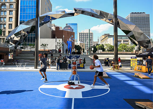 08.25.2023 Happy Hour on the Plaza